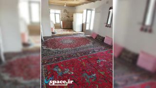 نمای داخلی اتاق اقامتگاه بوم گردی علی یکبار - مهاباد - روستای سهولان